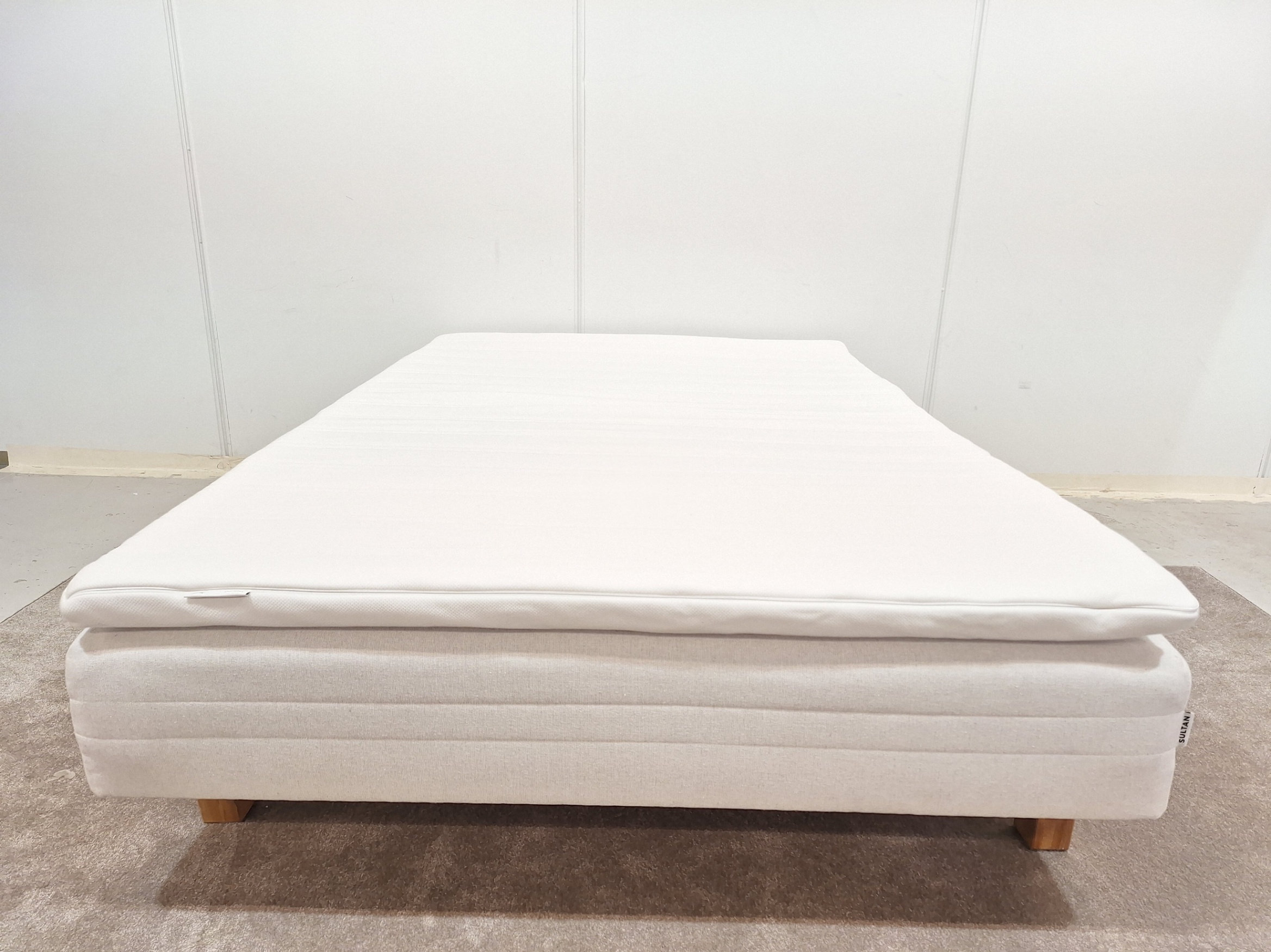 Sultan Sänky 140x200 cm + Sijauspatja 