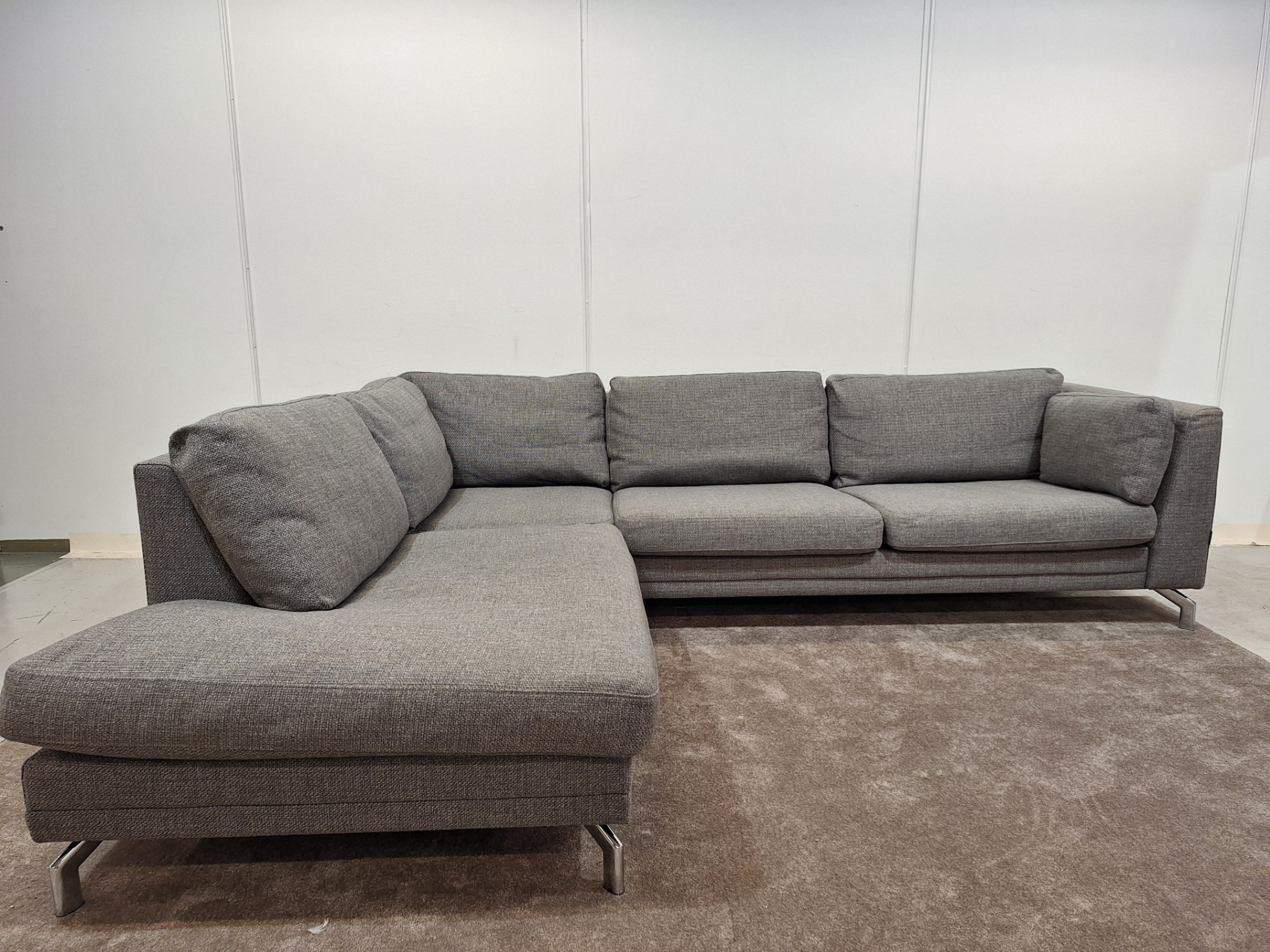 Furninova Avignon Untuva Kulmasohva 