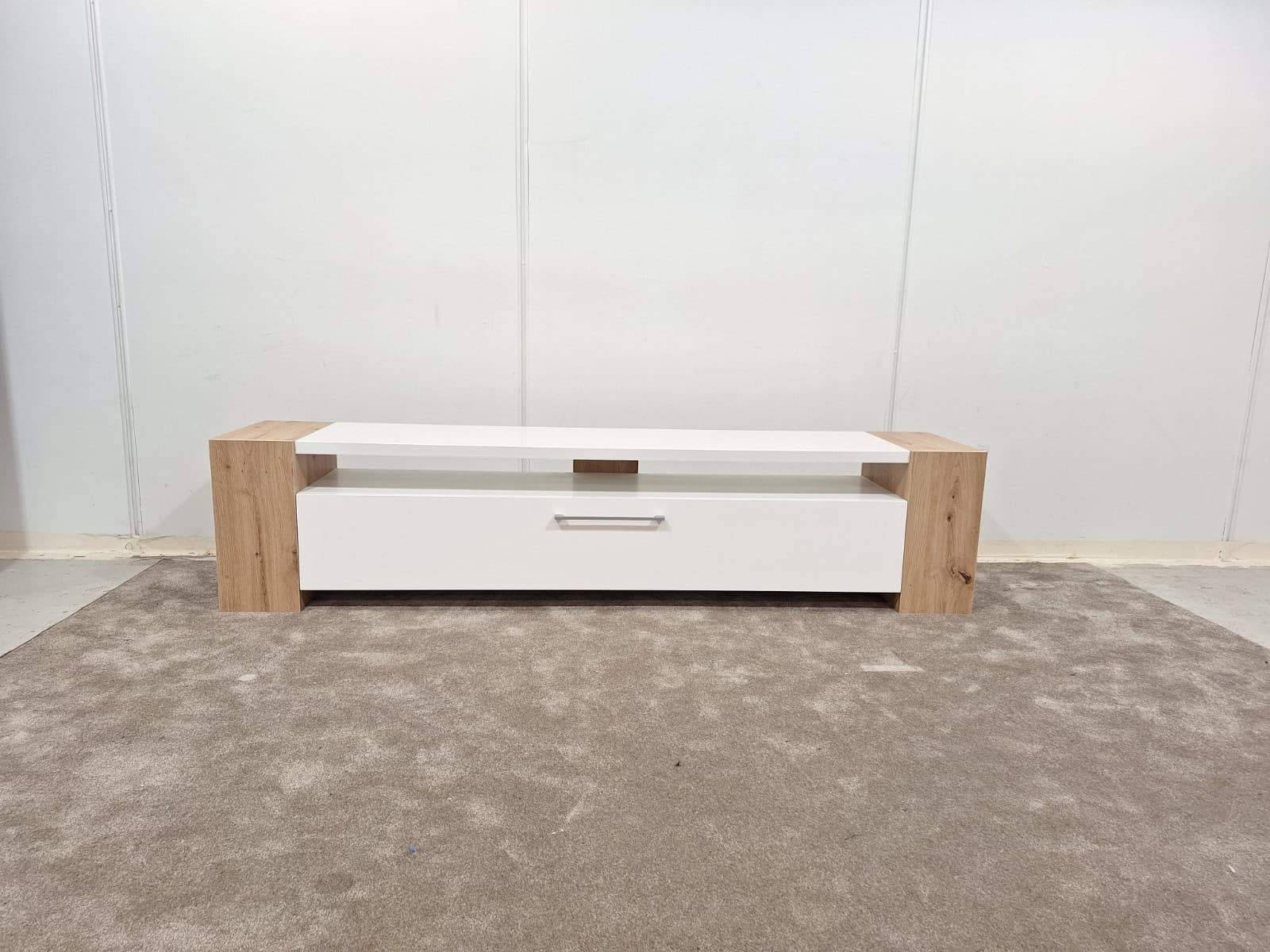 Laadukas Tv taso 200x40 cm